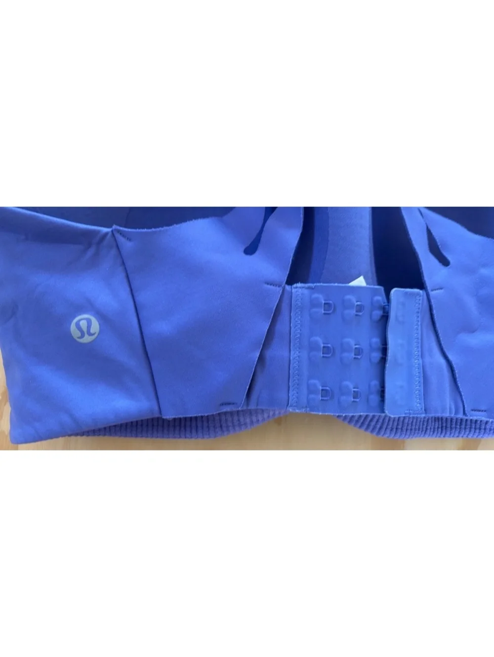 Lululemon Enlite Bra 34DDD High Support Sports Bra Lilac Purple Adjustable